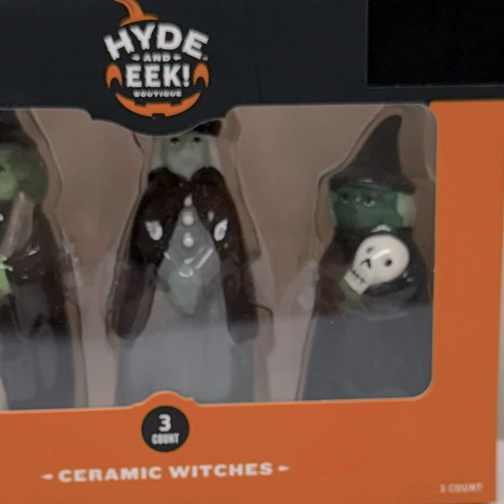 Hyde & EEK! add scary